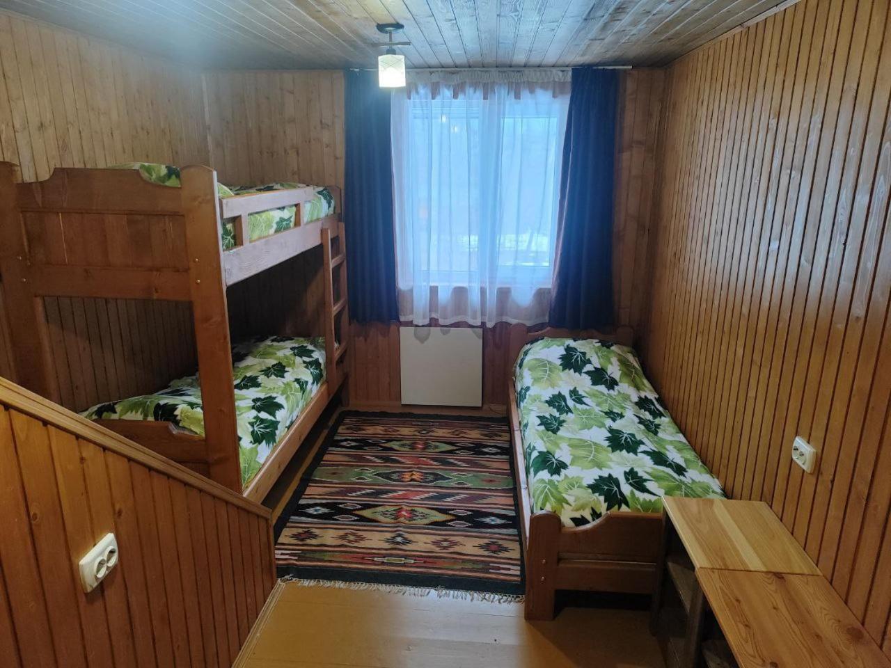 Hotel Рада Дараба Krasnik Exteriér fotografie